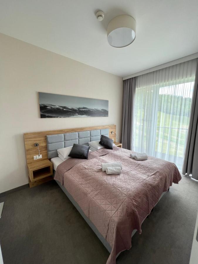 Aparthotel Apartamenty Czarna Gora 320 Sienna  Exteriör bild