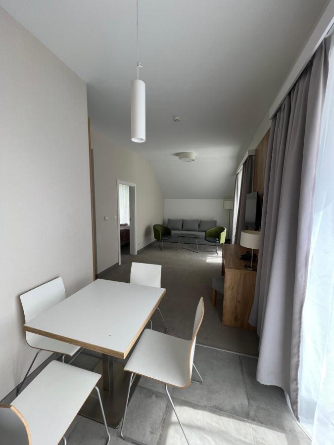 Aparthotel Apartamenty Czarna Gora 320 Sienna  Exteriör bild