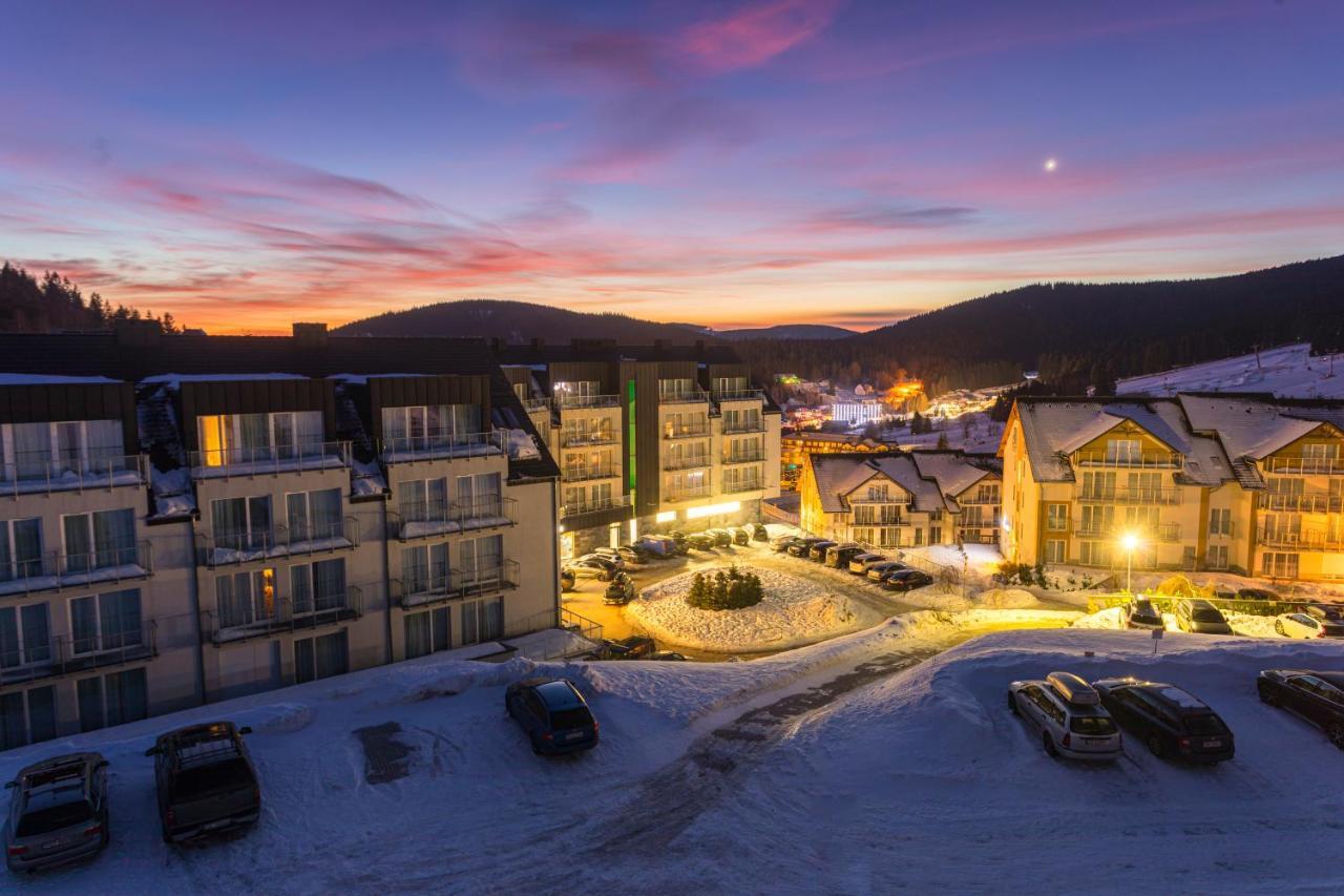 Aparthotel Apartamenty Czarna Gora 320 Sienna  Exteriör bild